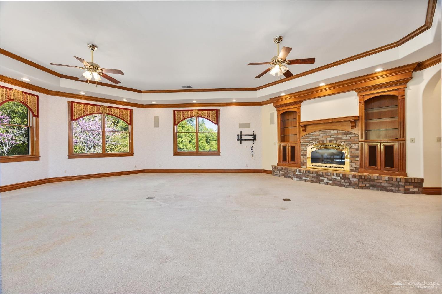 28641 Valley Oak Road