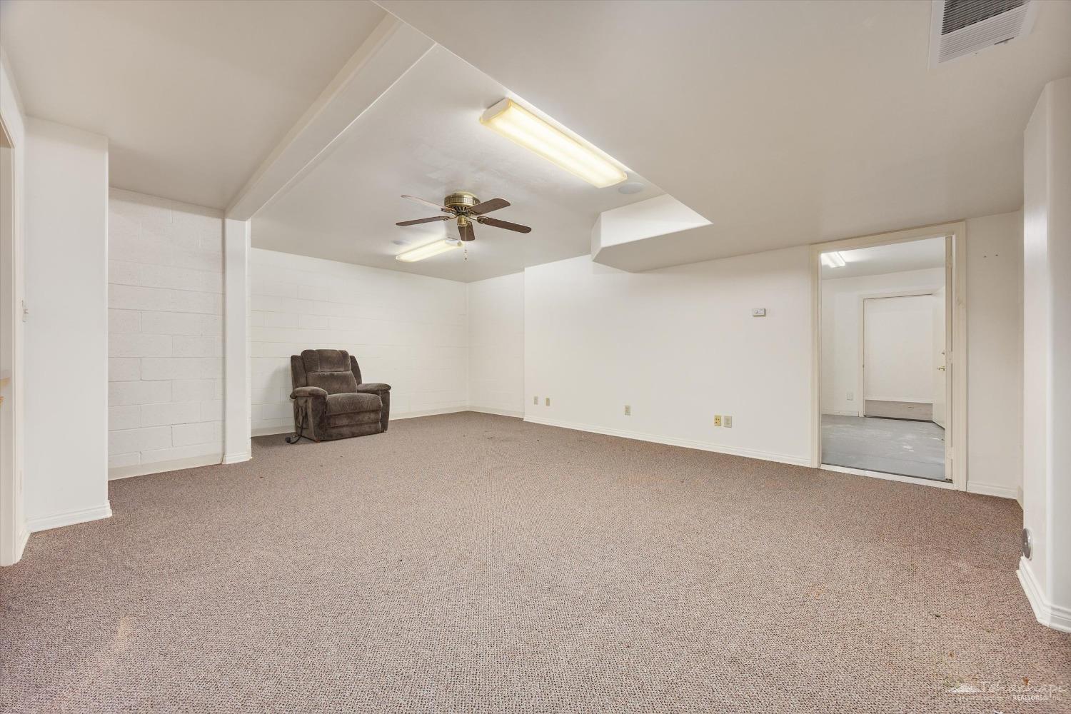 28641 Valley Oak Road
