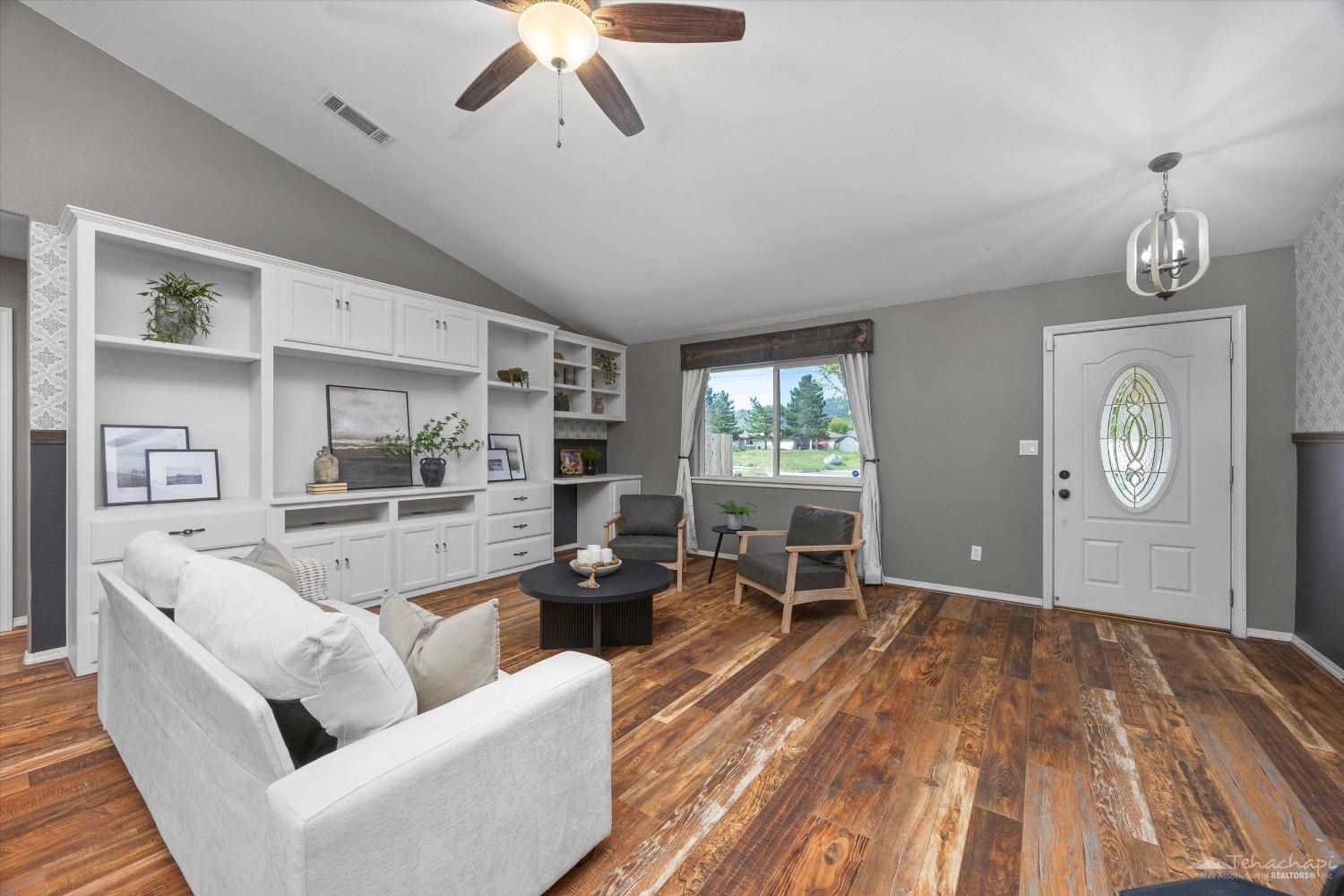 18450 Branding Iron Court