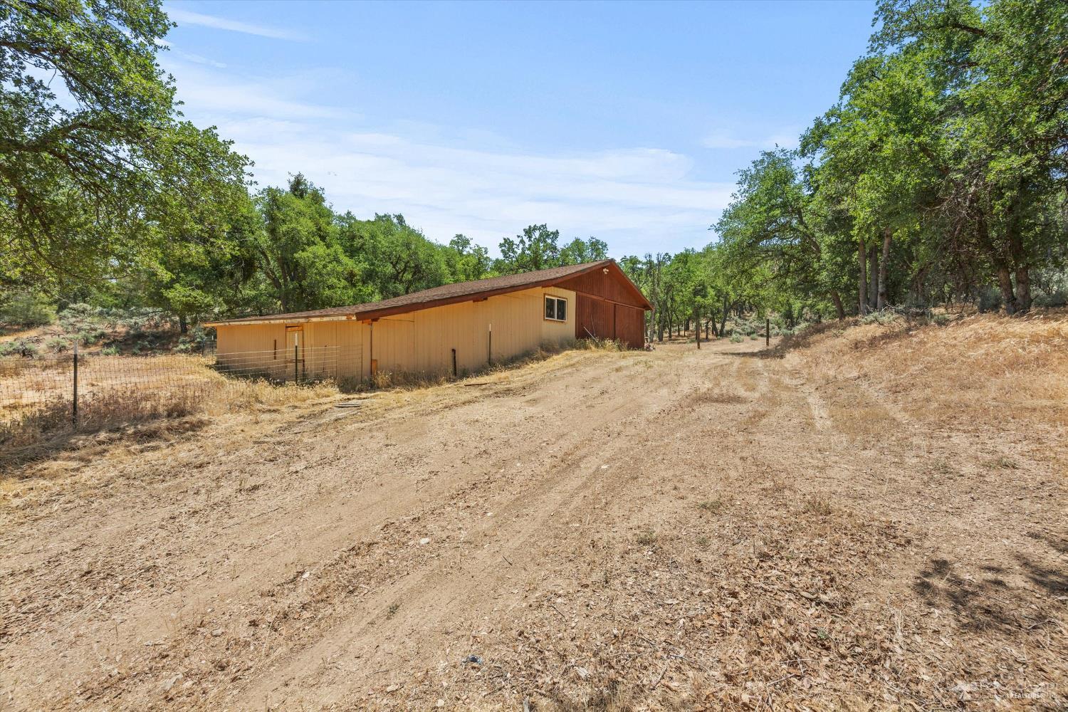 19437 Pine Summit Court