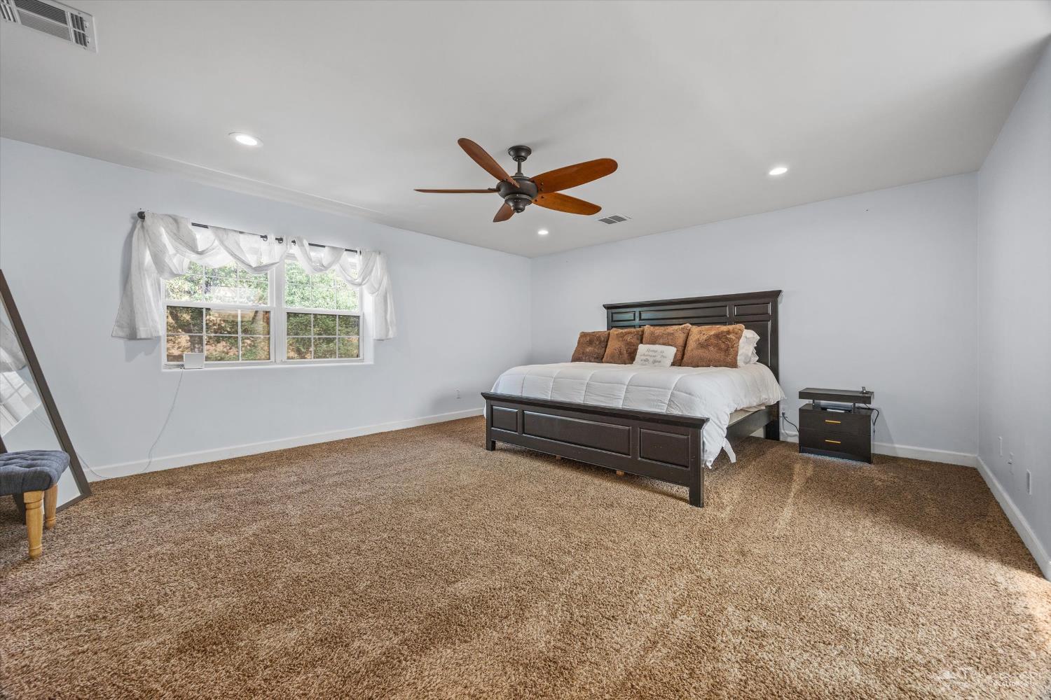 19437 Pine Summit Court