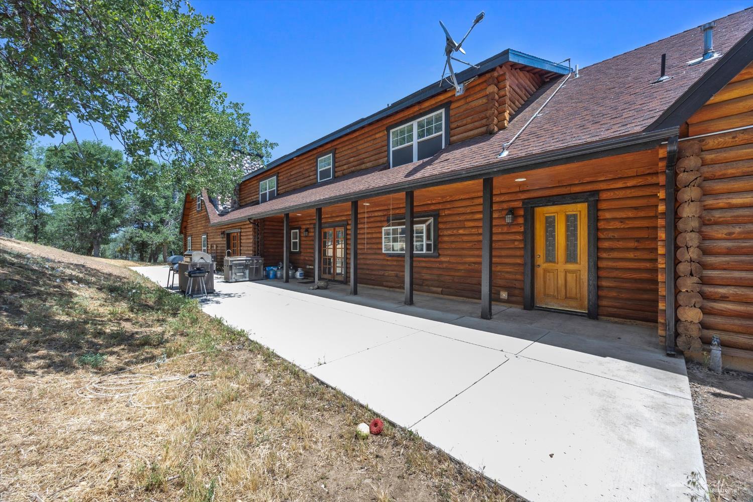 19437 Pine Summit Court