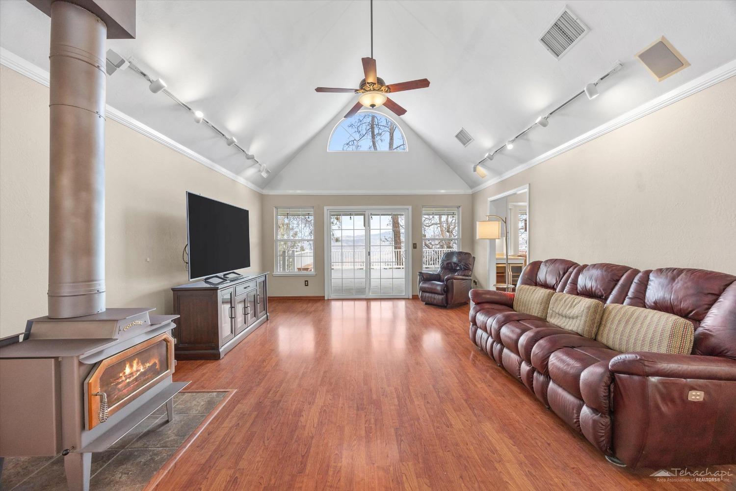27612 Buckeye Canyon Road