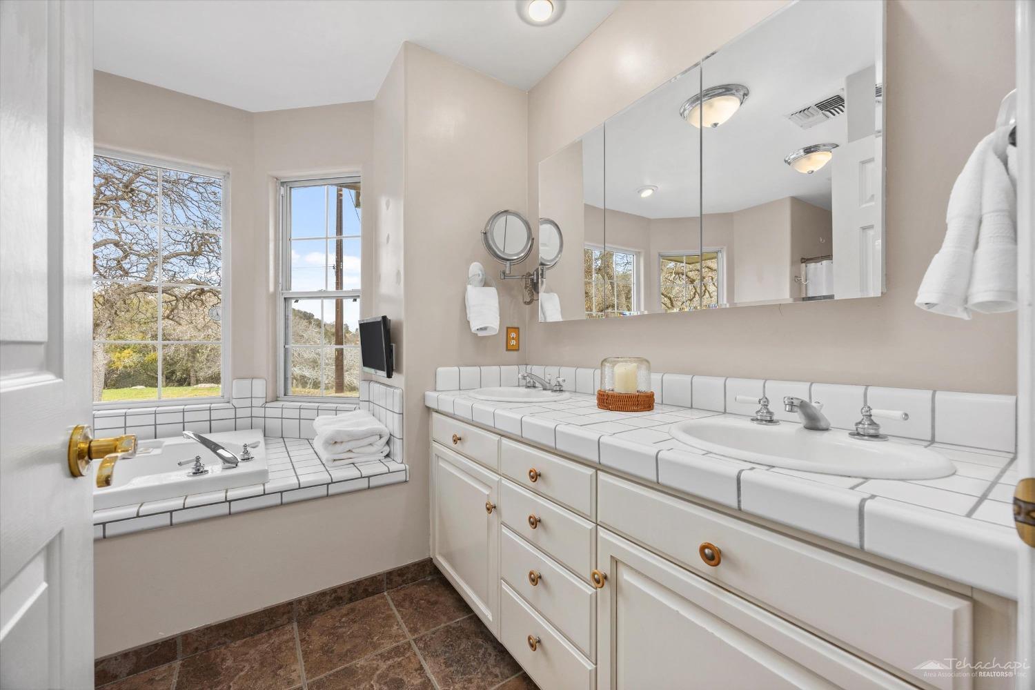 27612 Buckeye Canyon Road