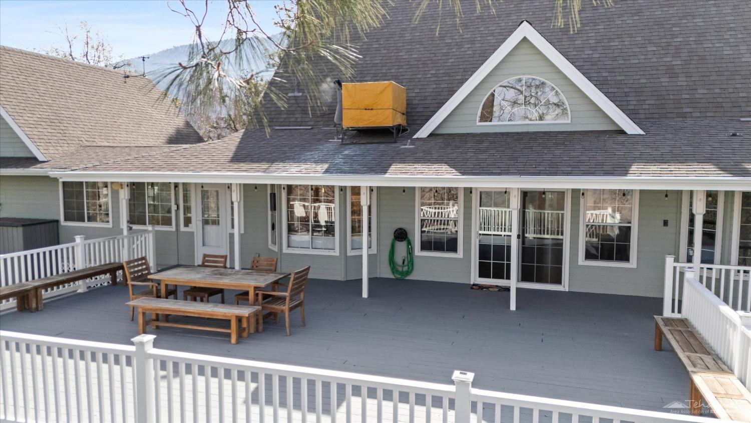 27612 Buckeye Canyon Road