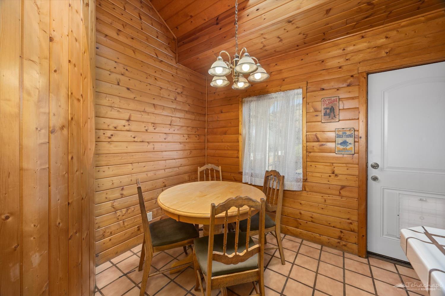 29972 Woodford Tehachapi Road