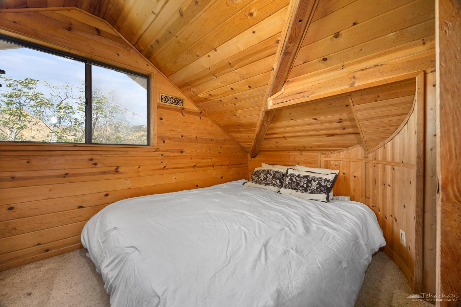 29972 Woodford Tehachapi Road