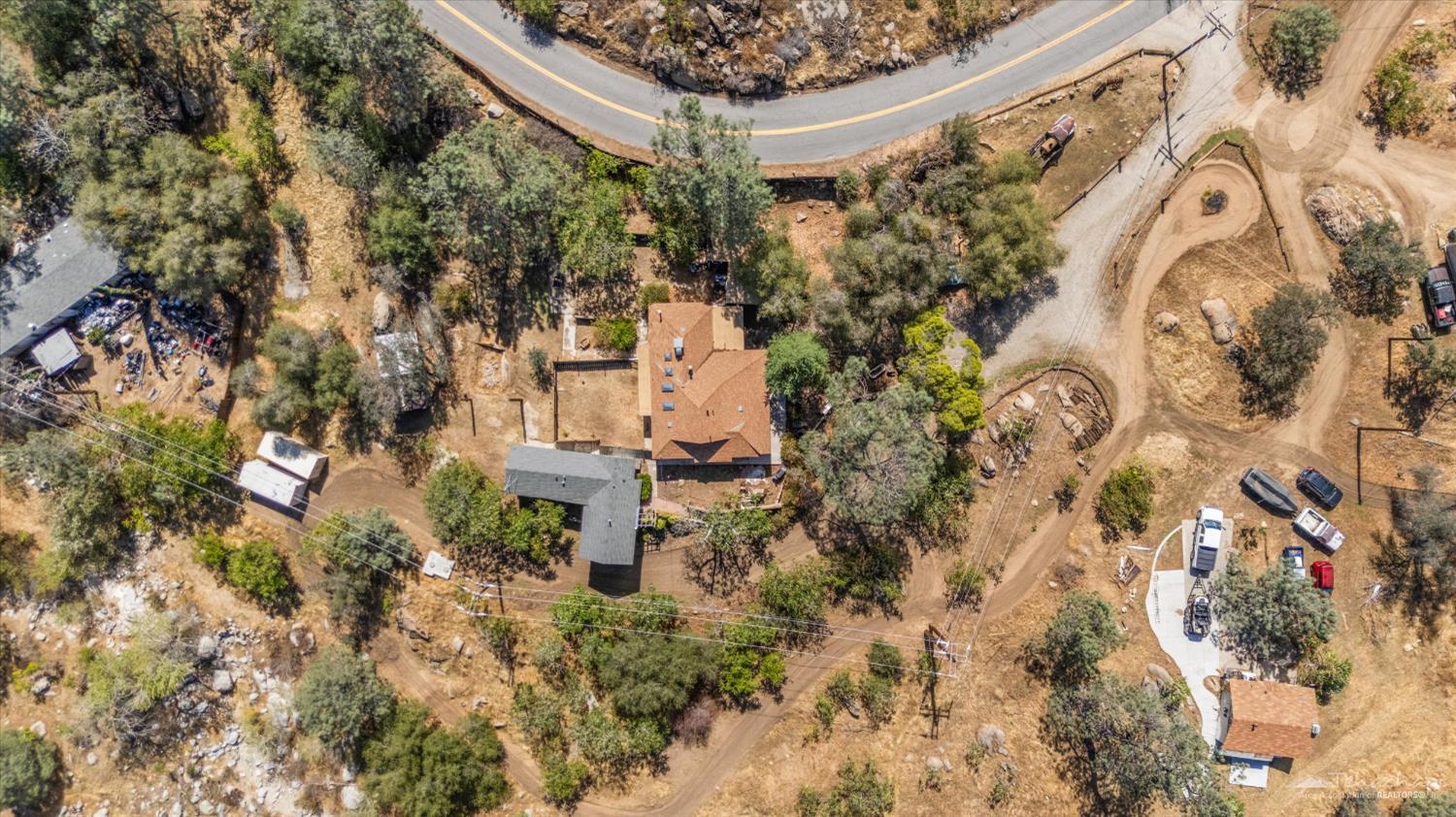 29972 Woodford Tehachapi Road