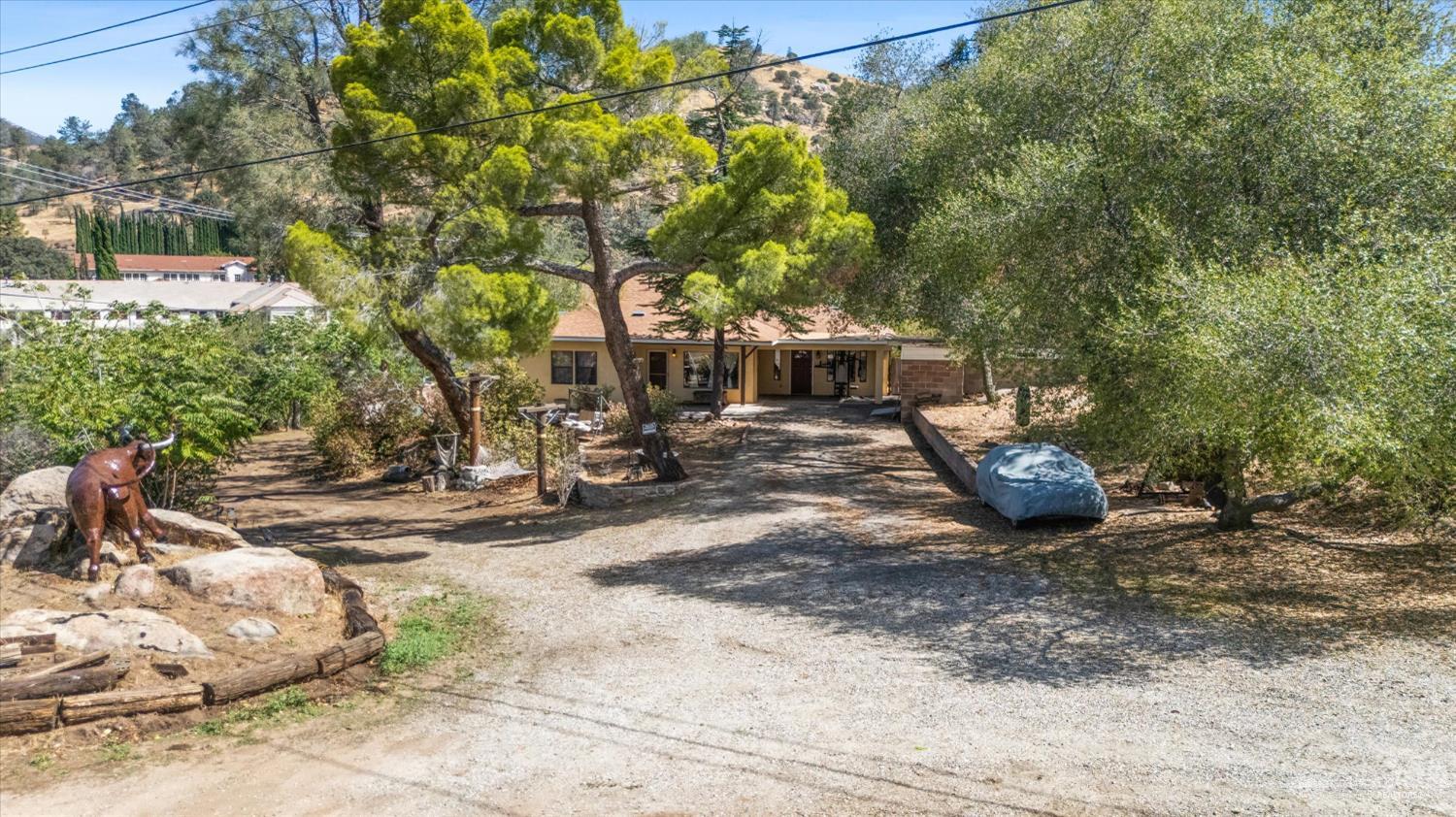 29972 Woodford Tehachapi Road