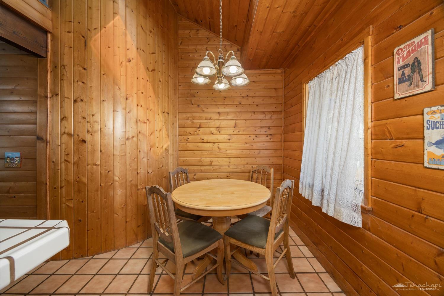 29972 Woodford Tehachapi Road