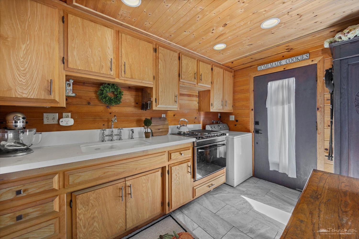 27021 Deertrail Drive