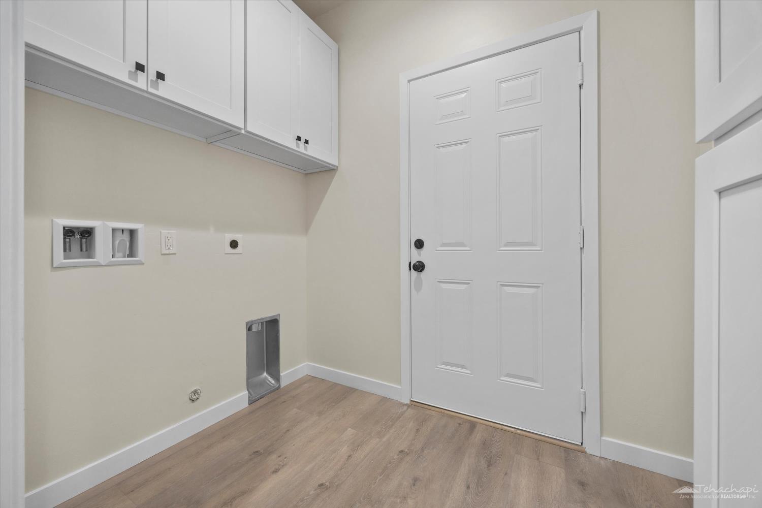 22213 McCarthy Drive