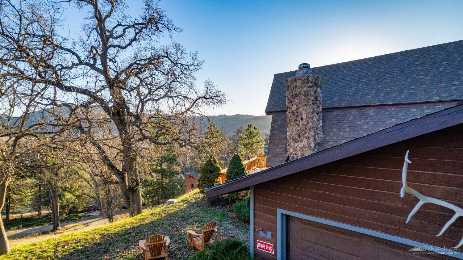 24450 Oaktree Court