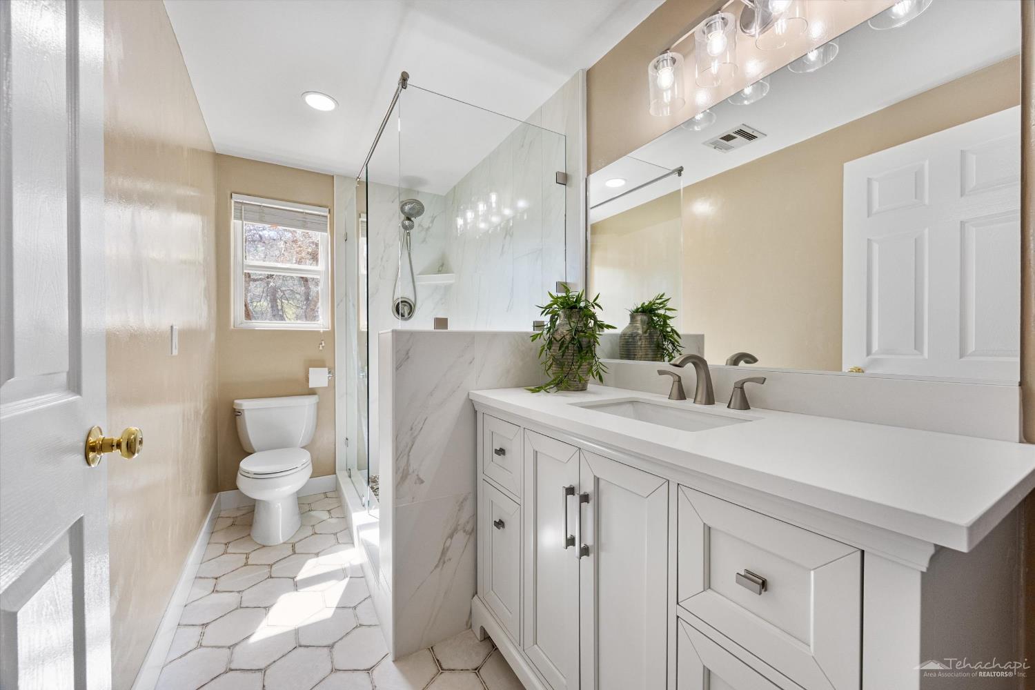 21805 Mountain Drive