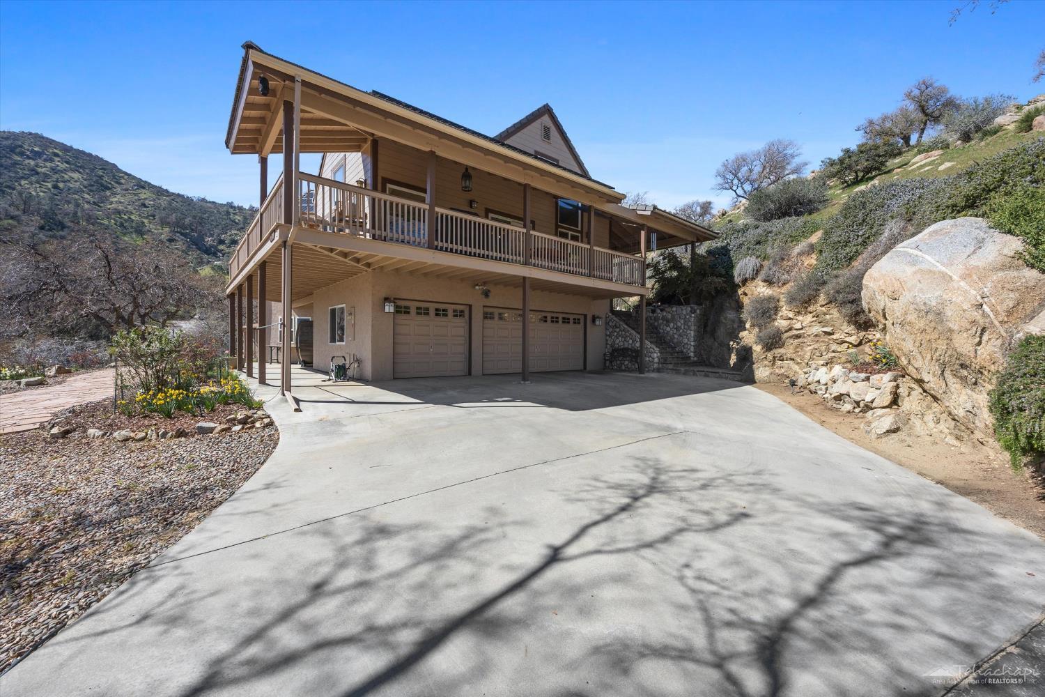 21805 Mountain Drive