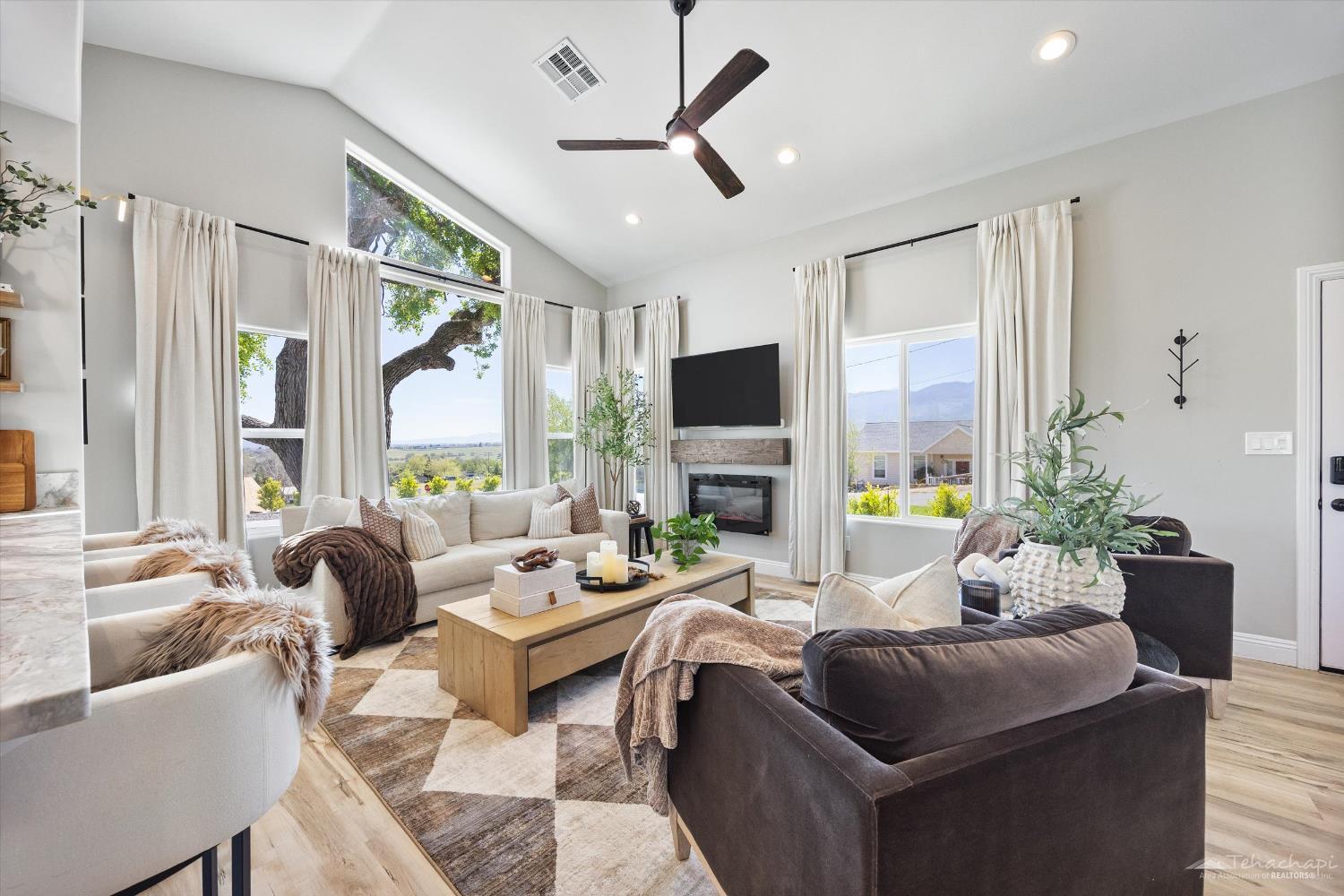 21405 Mountain Drive