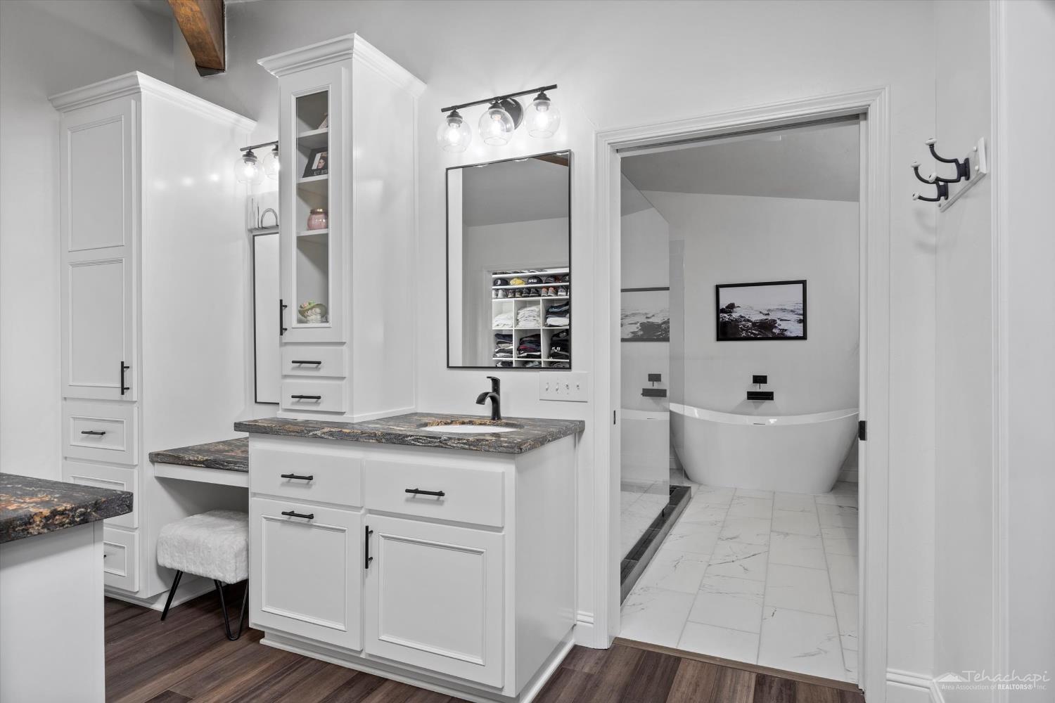 27240 Rebel Court
