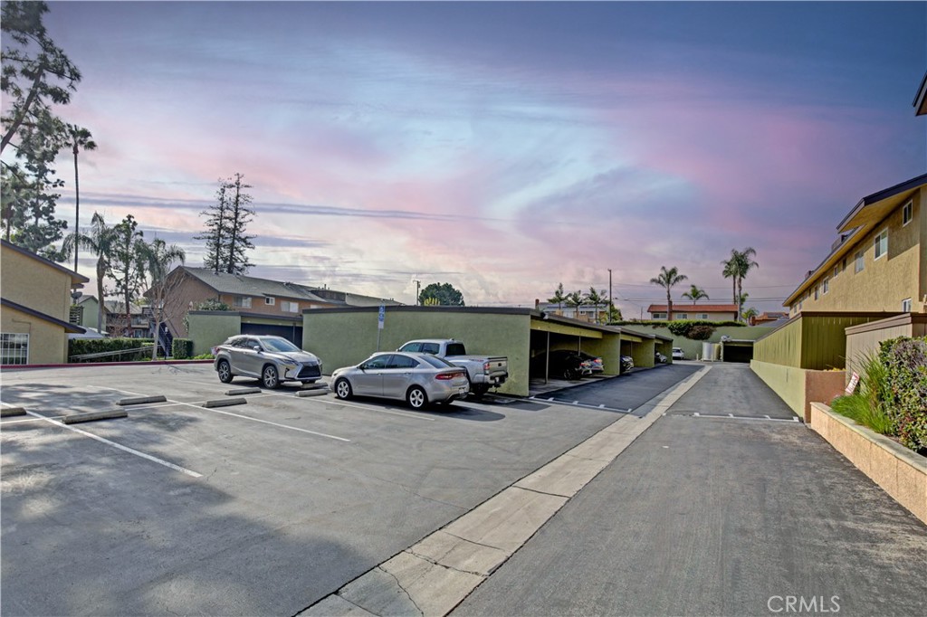 1456 W Lambert Road 247