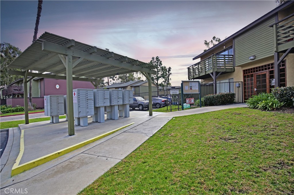 1456 W Lambert Road 247