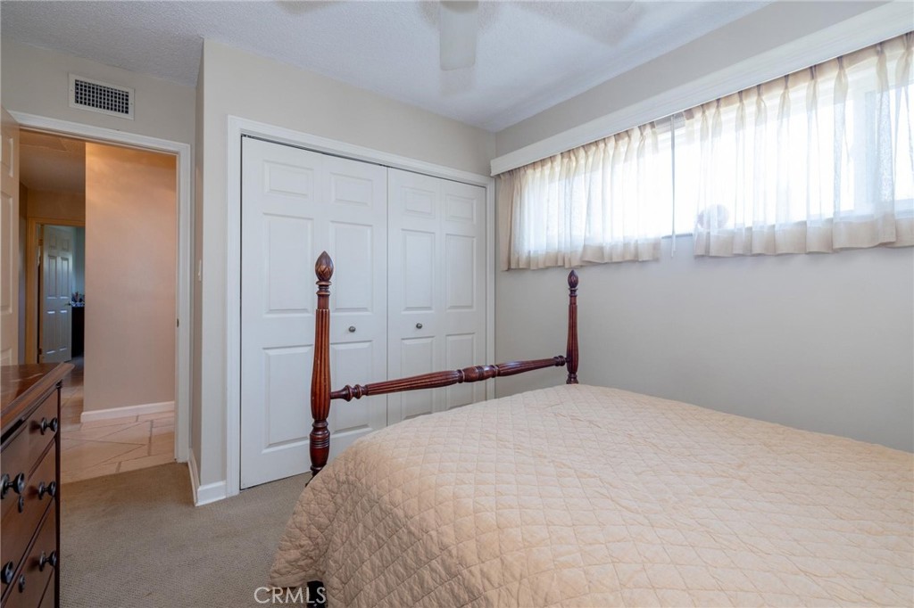 516 E Los Amigos Avenue