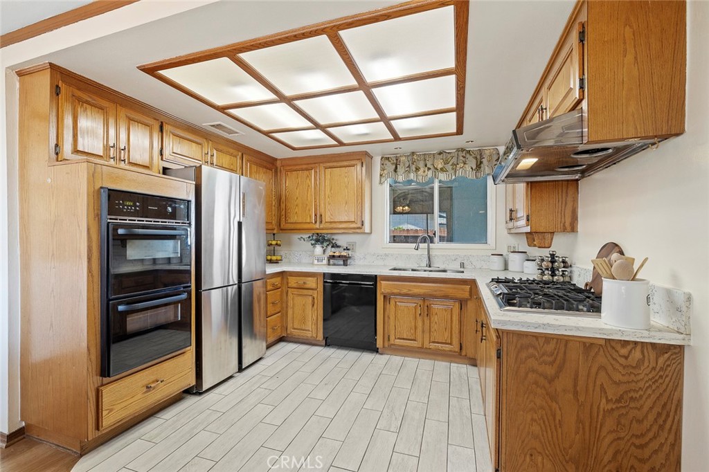 16268 Red Coach Lane