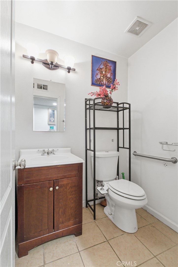 20821 E Calora St E6