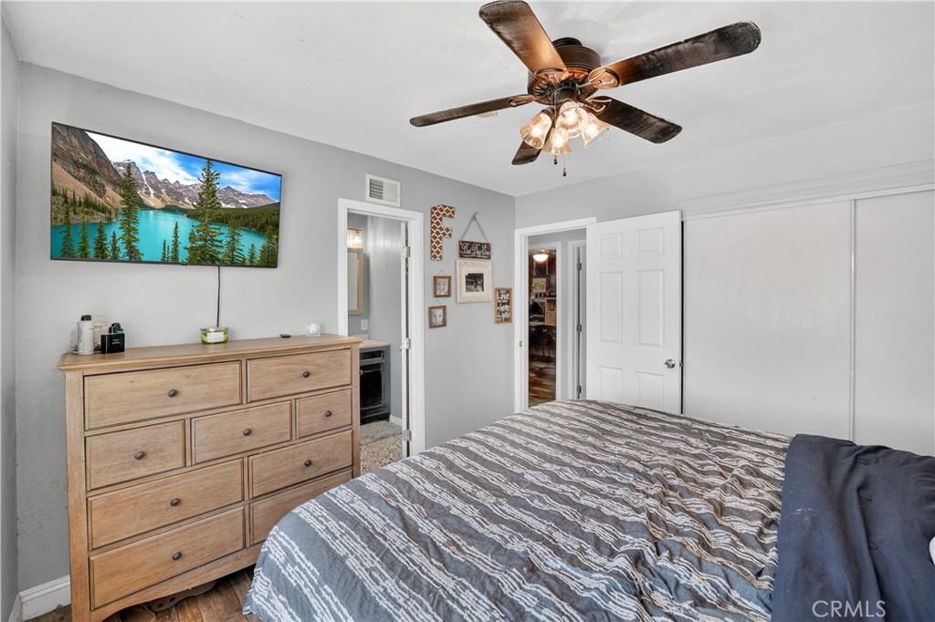 2239 Ferringdon