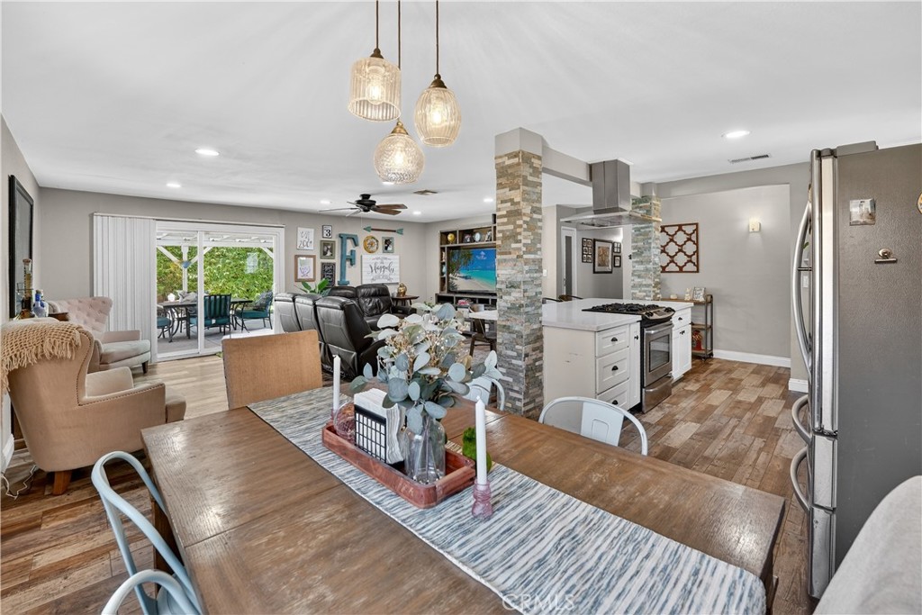 2239 Ferringdon