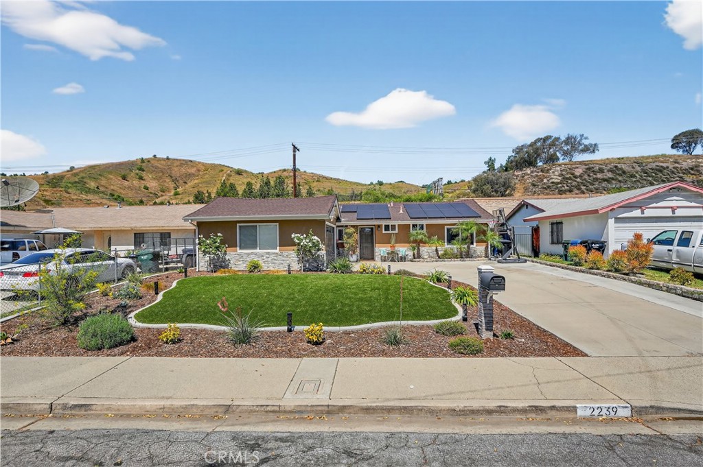 2239 Ferringdon