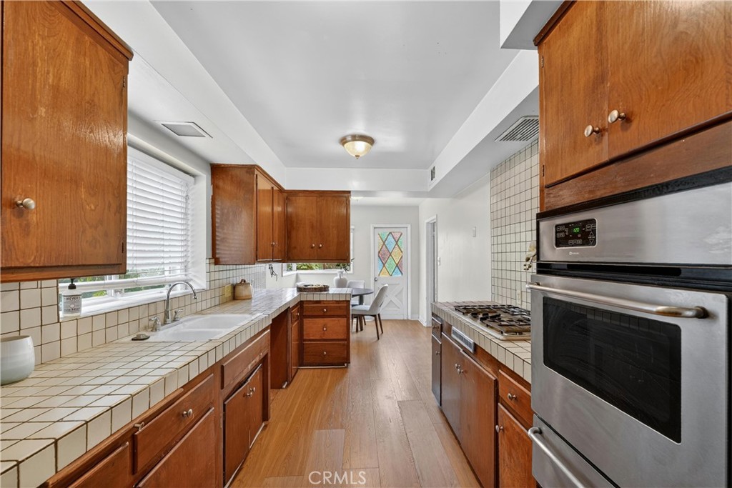 13705 Glen Court