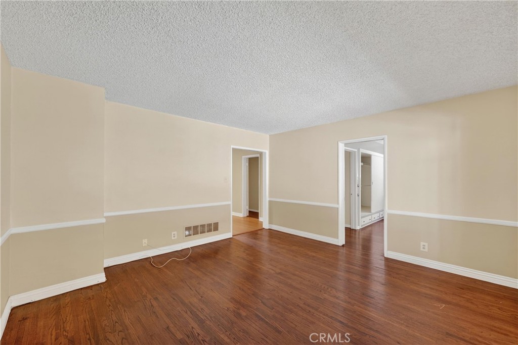 13705 Glen Court