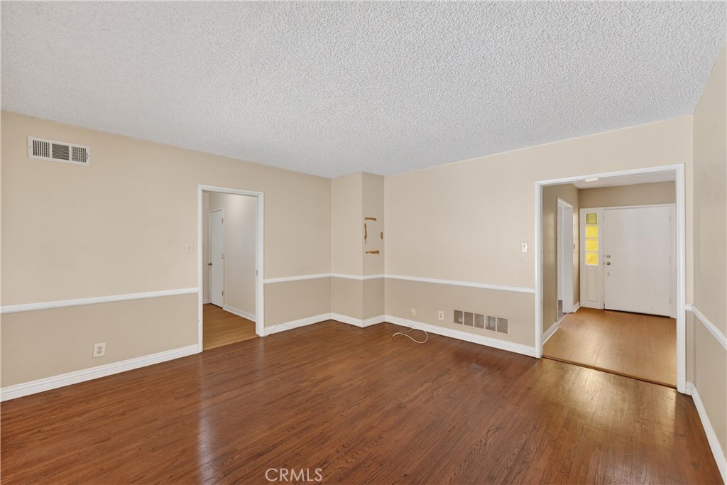 13705 Glen Court