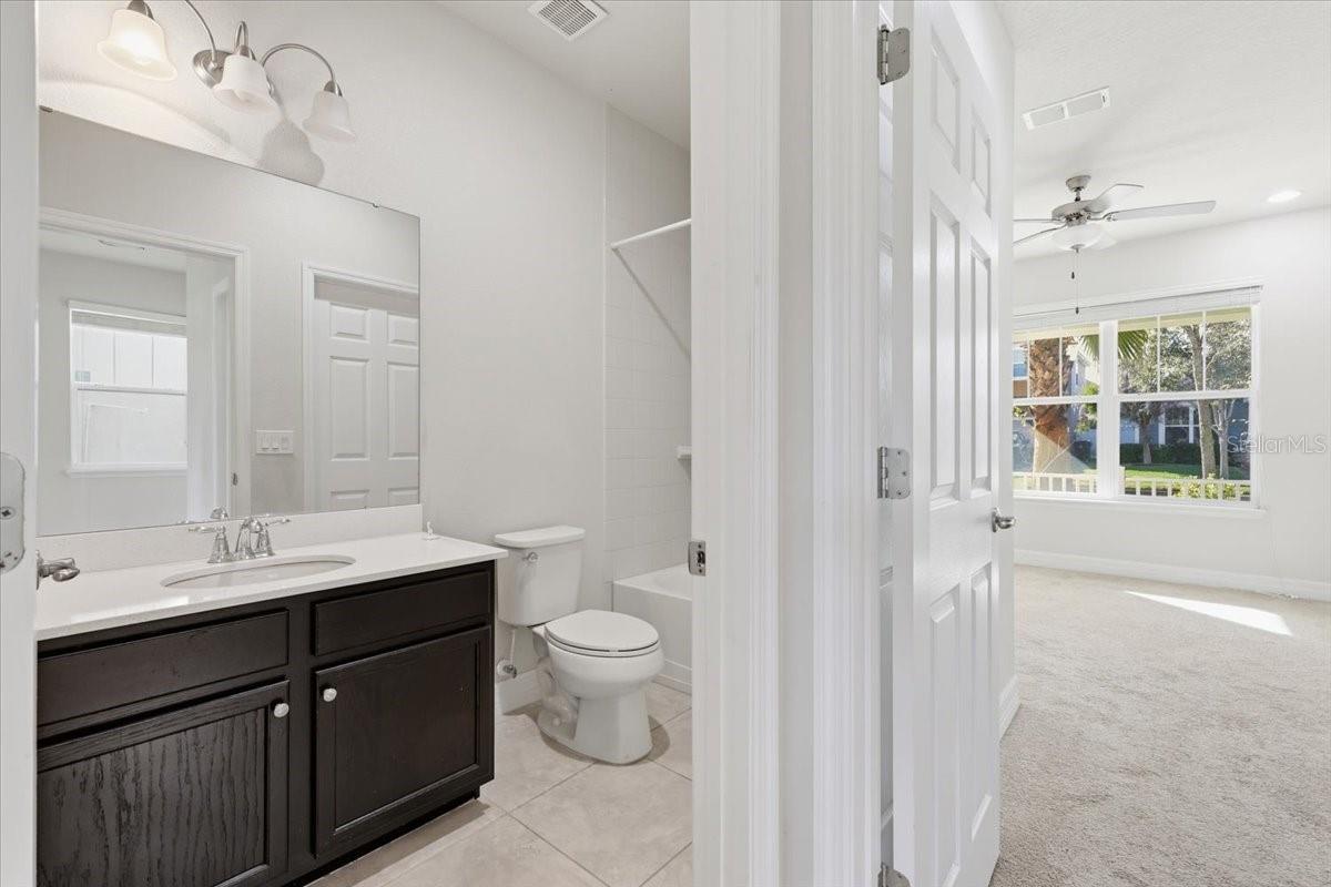 4968 LONGMEADOW PARK ST