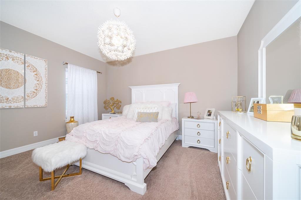 10813 LEMON LAKE BLVD