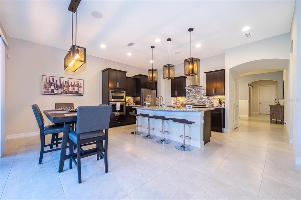 10813 LEMON LAKE BLVD