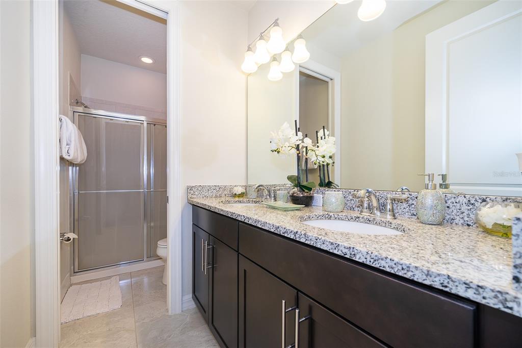 10813 LEMON LAKE BLVD