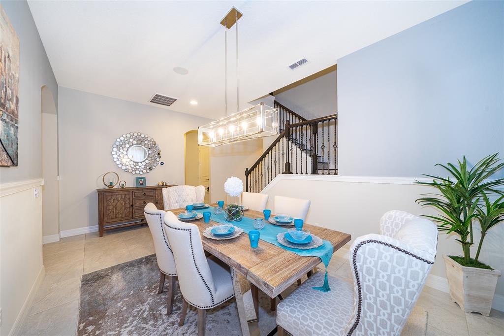 10813 LEMON LAKE BLVD