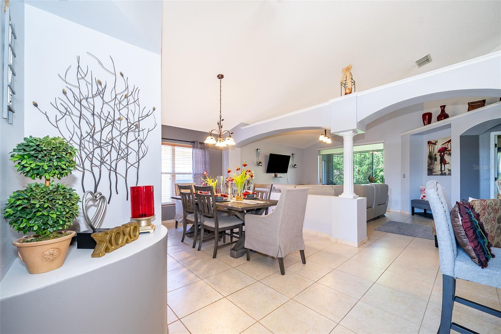 2446 WINCHESTER BLVD