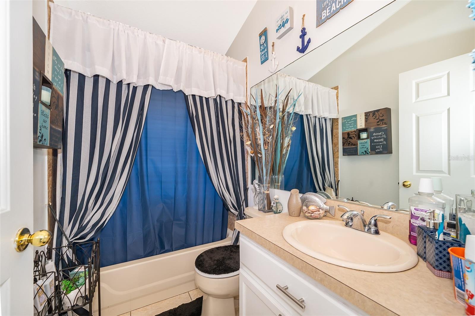 2446 WINCHESTER BLVD