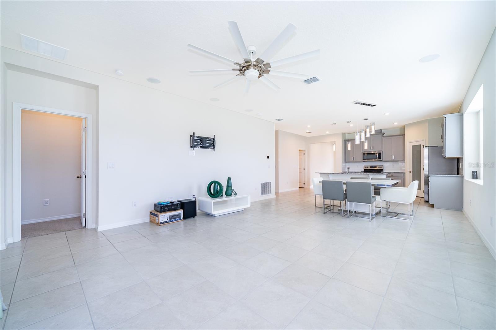 3293 JACKSON BLUFF WAY