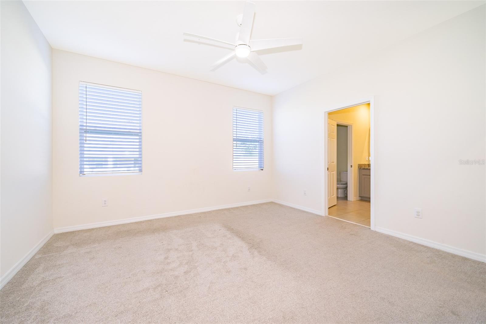 3293 JACKSON BLUFF WAY