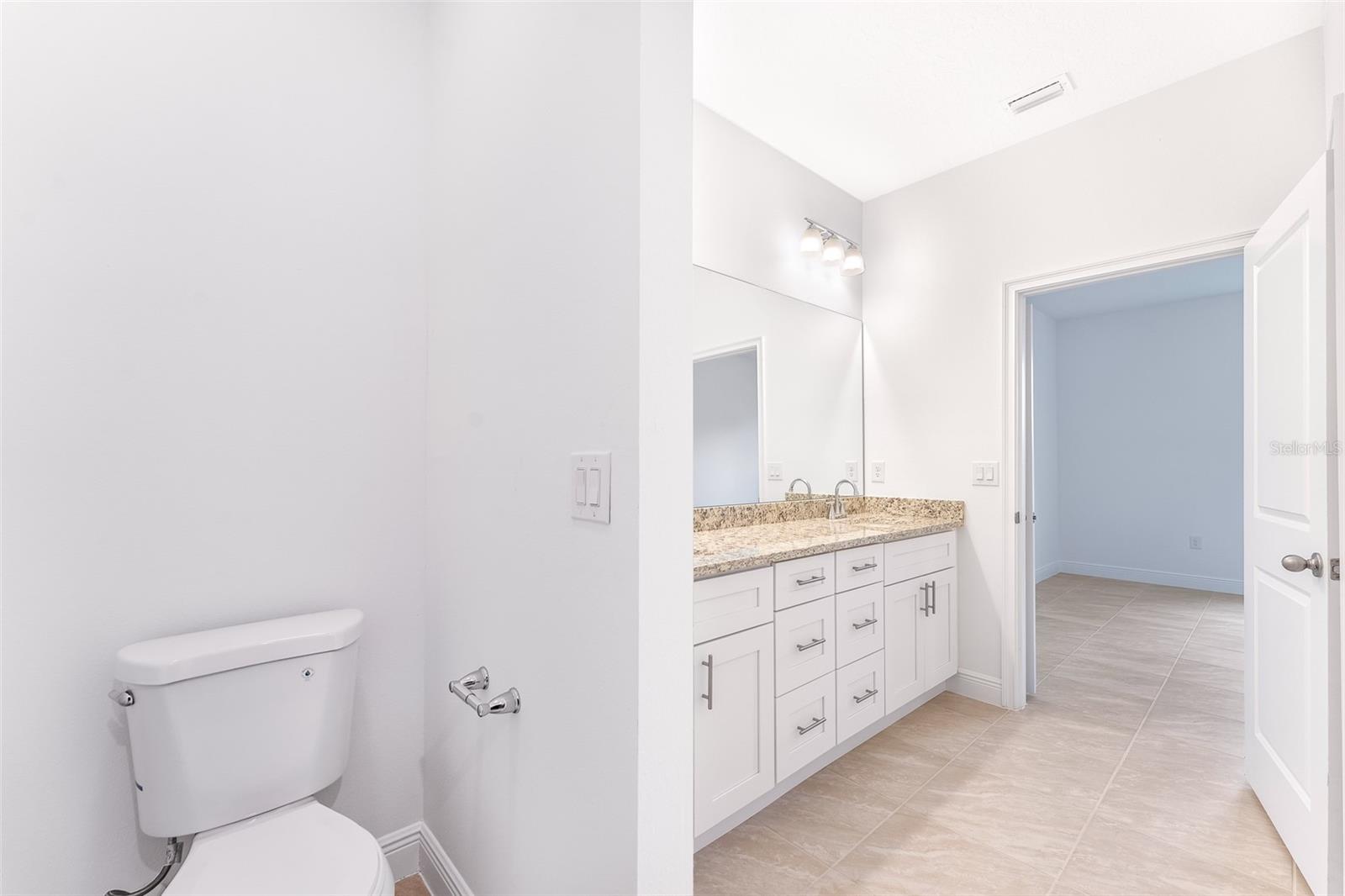 16463 SW 54TH COURT RD