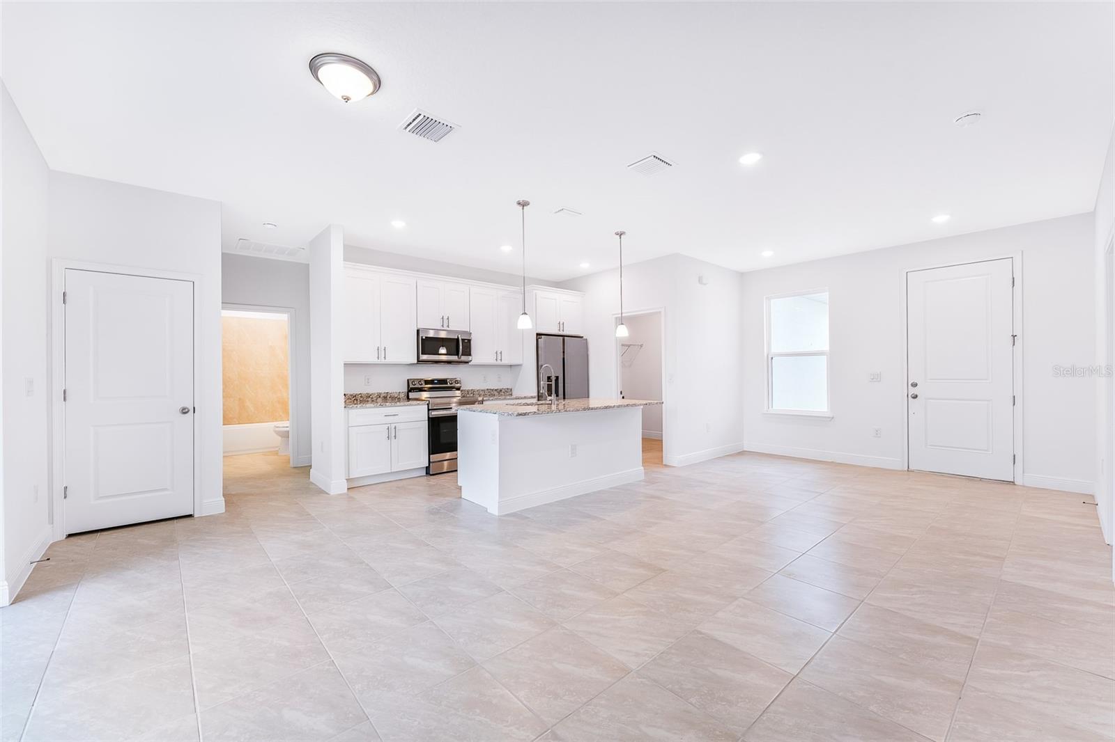 16463 SW 54TH COURT RD