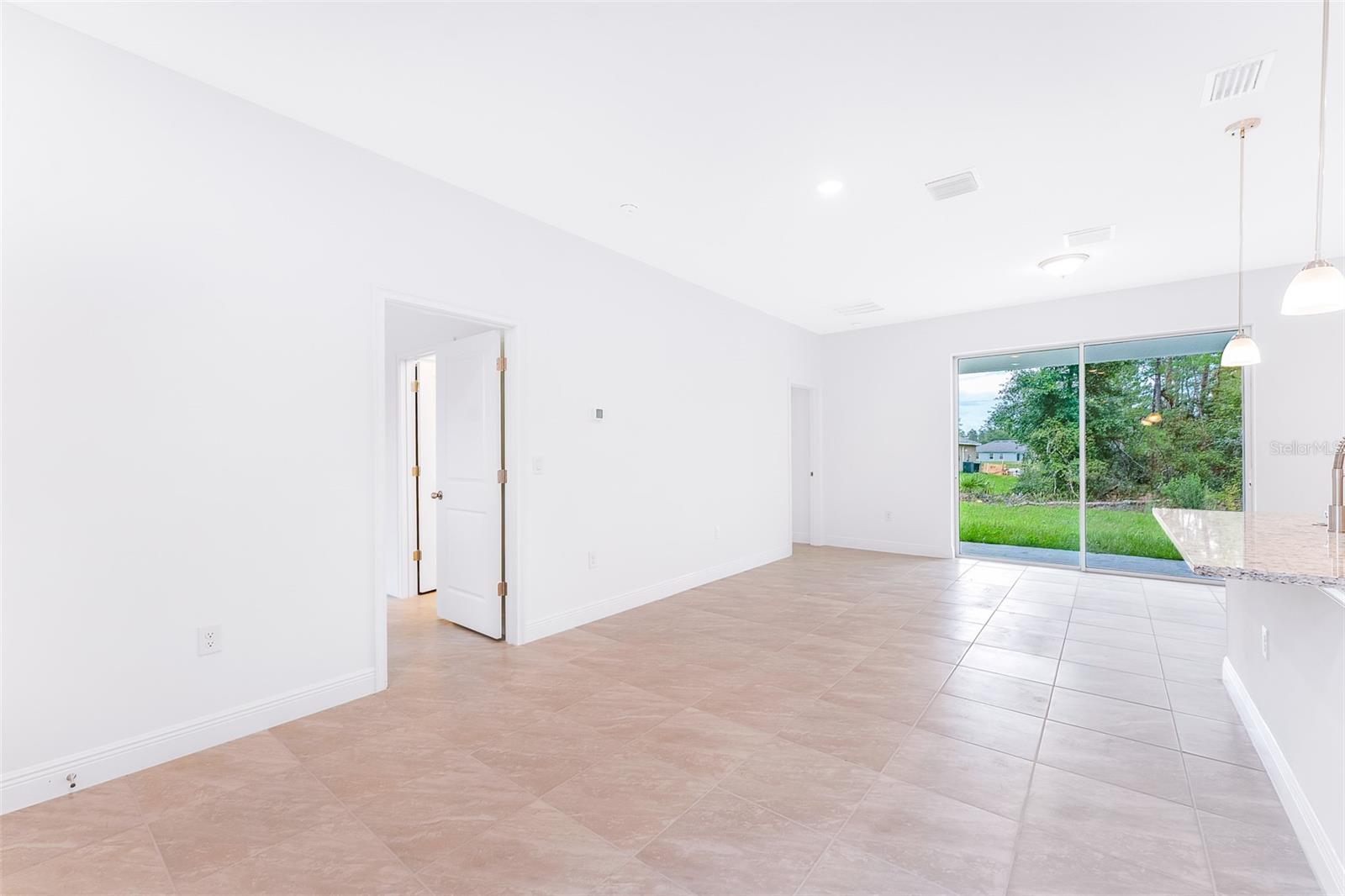 16463 SW 54TH COURT RD