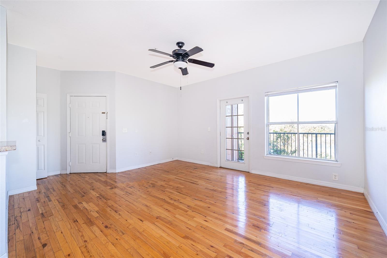 6059 WESTGATE DR #423