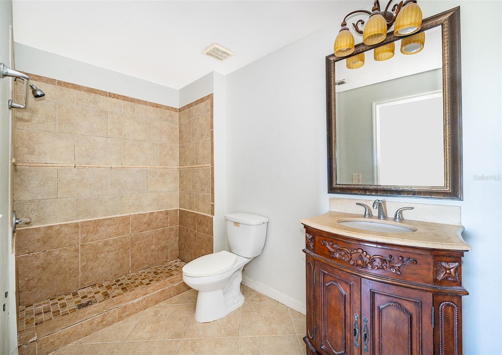 6059 WESTGATE DR #423