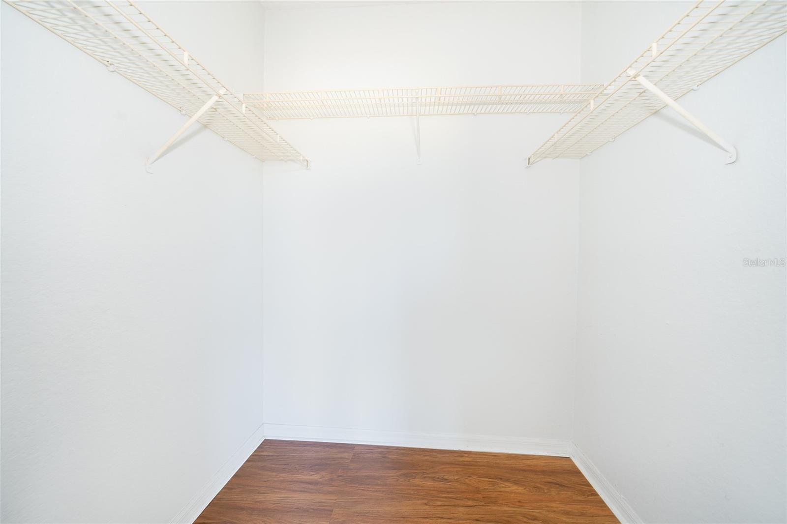 6059 WESTGATE DR #423