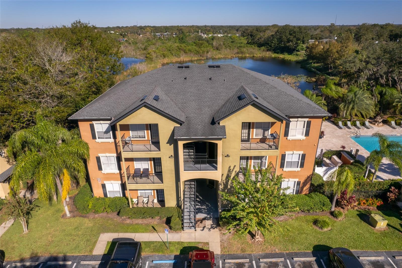 6059 WESTGATE DR #423