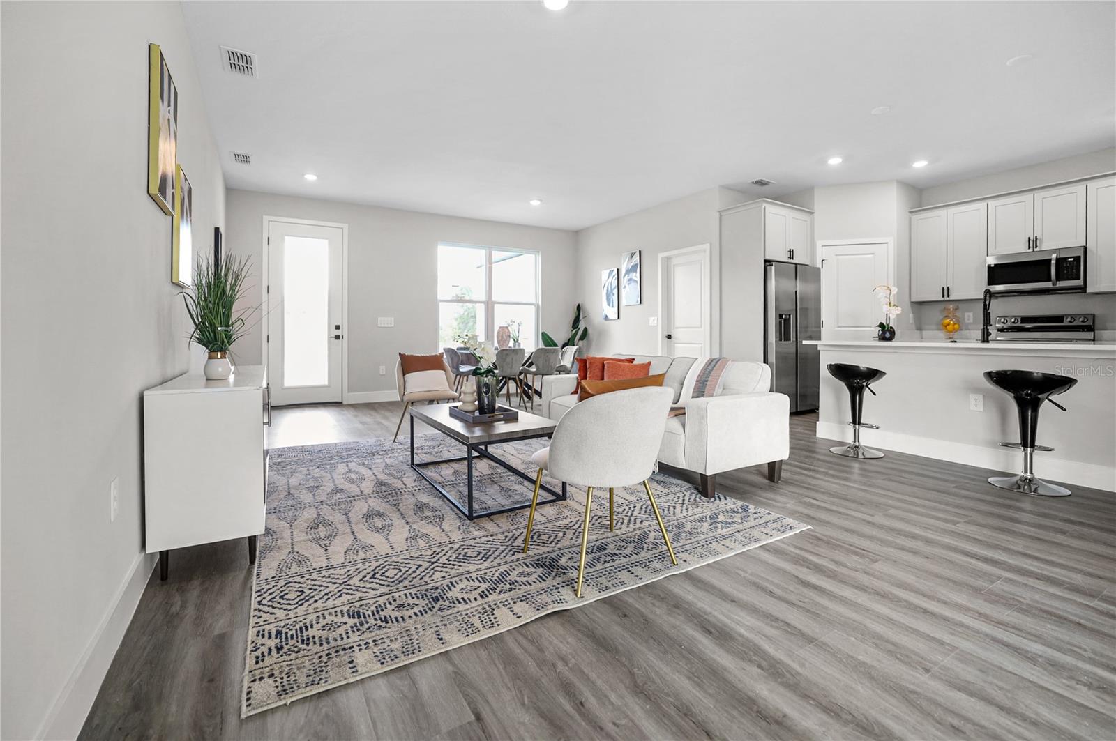 1434 SARASOTA DR