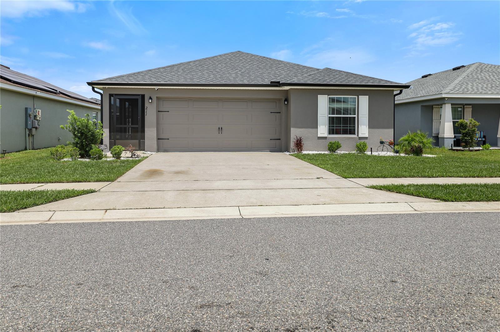211 FOXTAIL LOOP